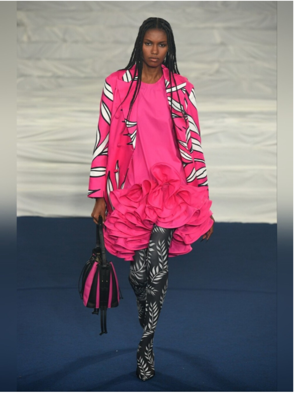 Rochas Paris Runway SS2023 Hot Pink Sleeveless Dress With Ruffles Size 4 BNWT
